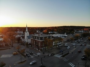 2 Pleasant St, Brunswick, ME - Aerial  map view