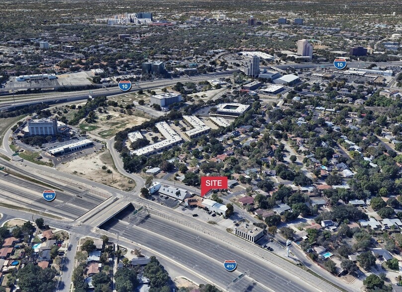 3115 NW Loop 410, San Antonio, TX for lease - Building Photo - Image 2 of 6