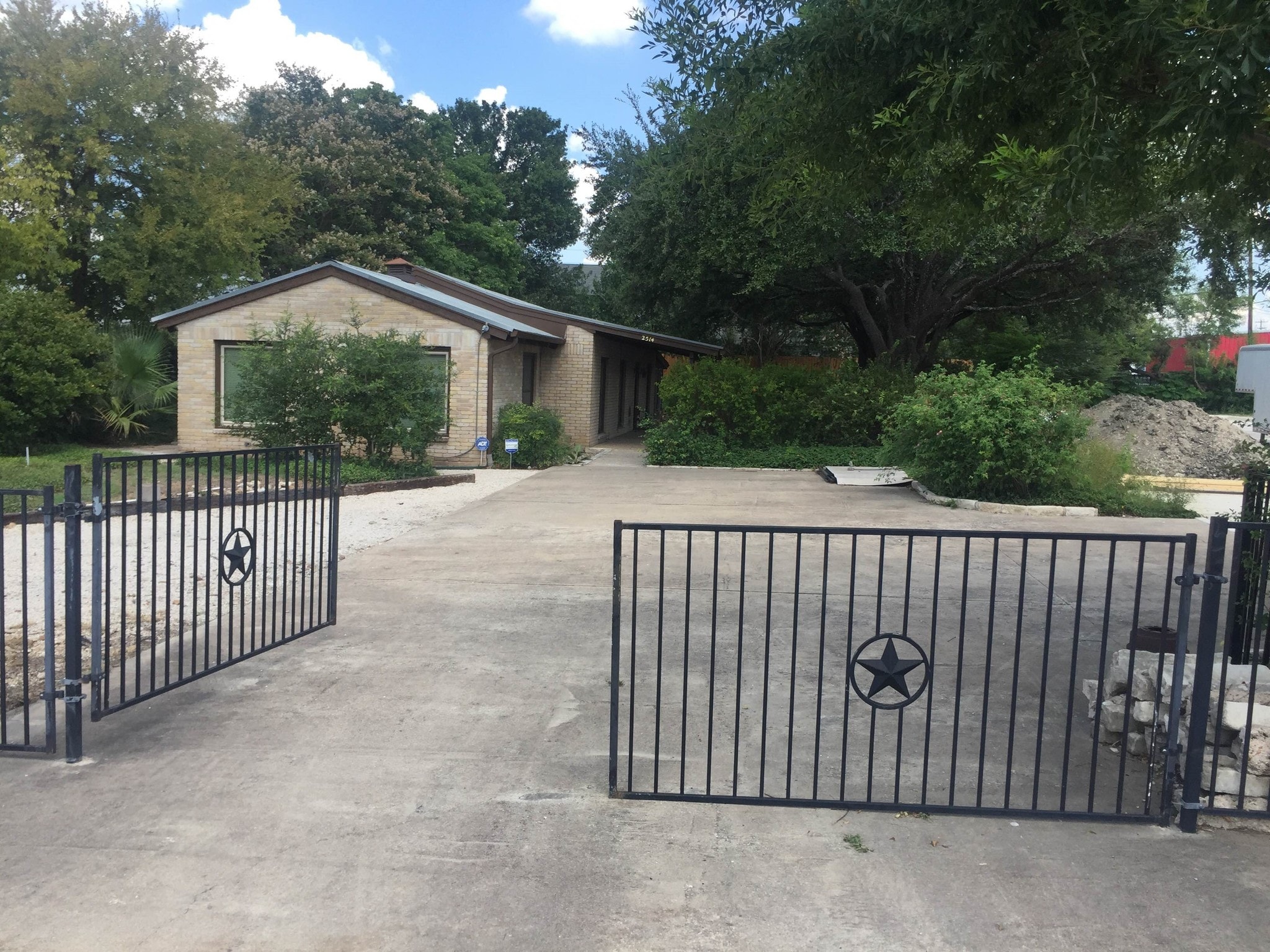 2514 Buell Ave, Austin, TX for lease Building Photo- Image 1 of 6