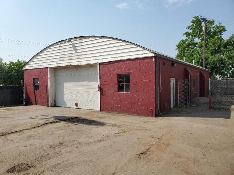 10205 Brighton Rd, Henderson, CO à louer - Photo du bâtiment - Image 3 de 3