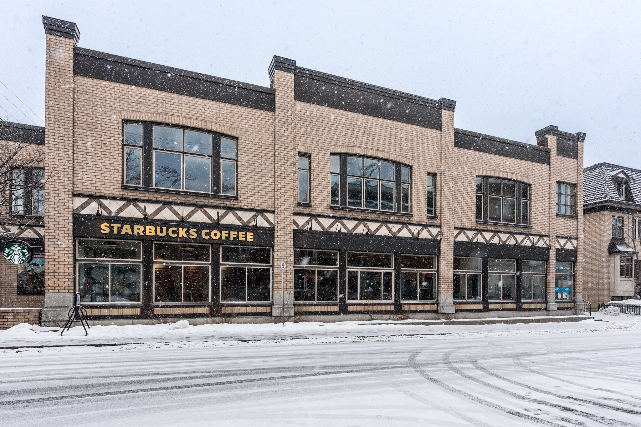 787-790 Bank St, Ottawa, ON à louer Photo du bâtiment- Image 1 de 9