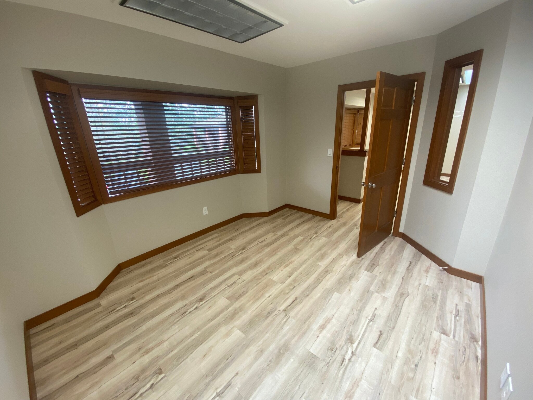 315 39th Ave SW, Puyallup, WA for lease Building Photo- Image 1 of 4