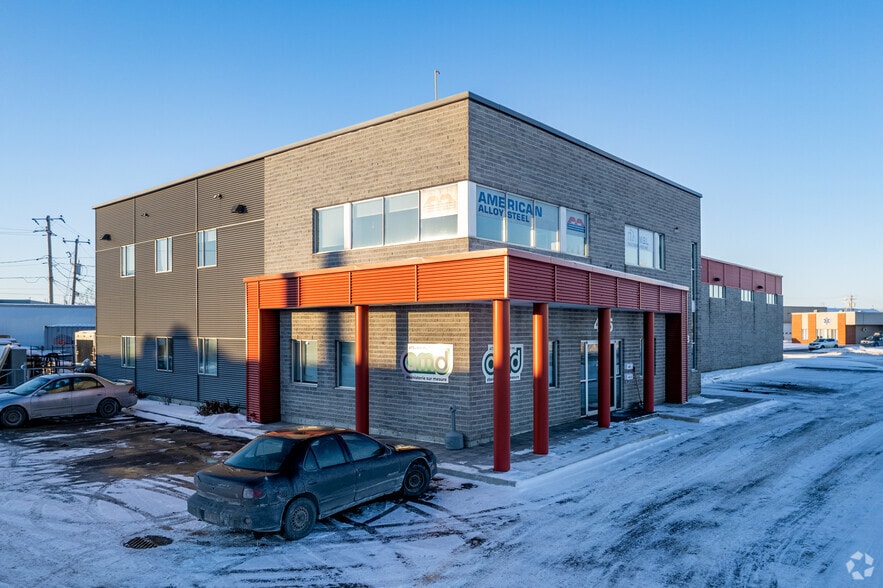 445 Rue Des Industries, Repentigny, QC à vendre - Photo principale - Image 1 de 1