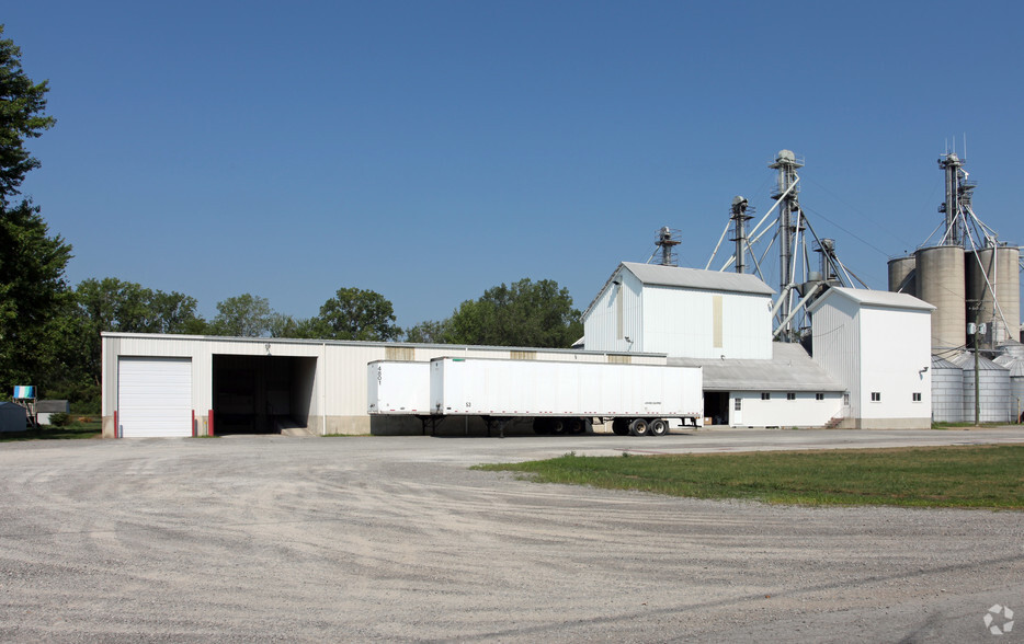 701 Monroe St, Van Wert, OH à vendre - Photo du bâtiment - Image 2 de 2