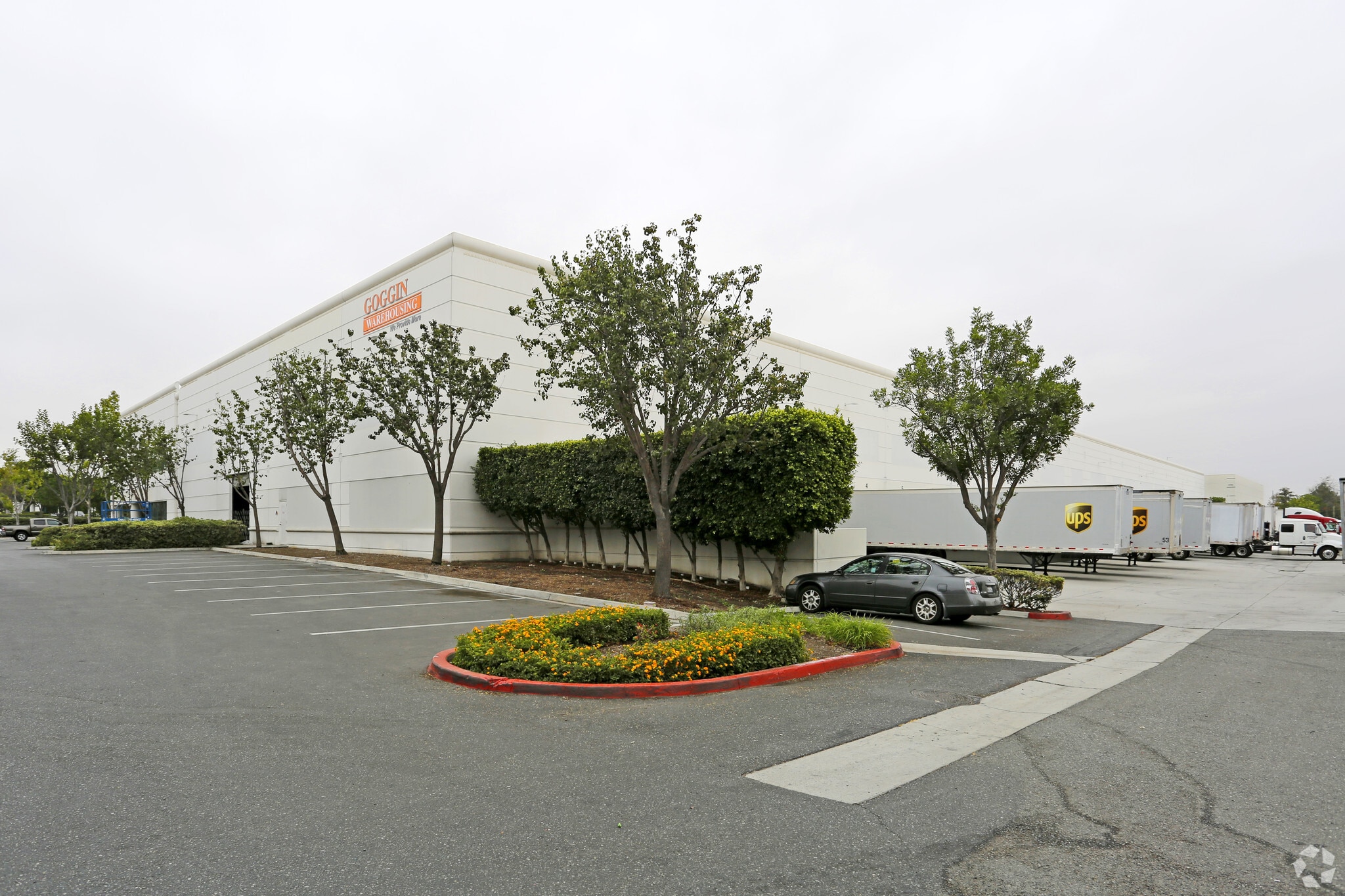 2660 Sarnen St, San Diego, CA for lease Primary Photo- Image 1 of 2