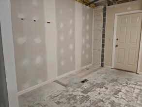 7055 W 153rd St, Overland Park, KS for lease Interior Photo- Image 2 of 13