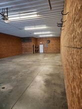 606 S Staley Rd, Champaign, IL à louer Photo du bâtiment- Image 1 de 4