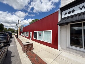 15008-15020 IN-1, Leo, IN à louer Photo du bâtiment- Image 1 de 4