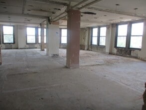 885 Flatbush Ave, Brooklyn, NY for lease Interior Photo- Image 1 of 4