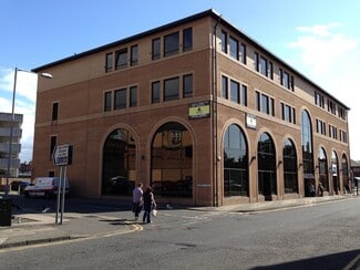 Plus de détails pour 35-37 Carrick St, Ayr - Bureau à louer