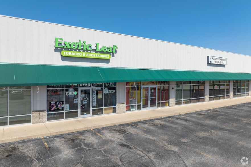 1970 Freedom Pky, Washington, IL for lease - Building Photo - Image 3 of 4