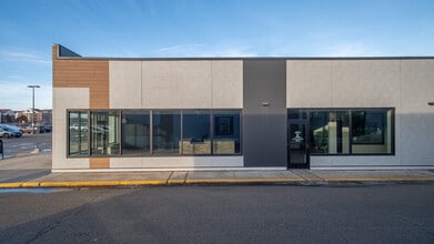 115 16th Ave NW, Rochester, MN for lease Interior Photo- Image 2 of 13