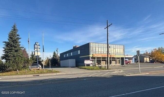 123 E Fireweed Ln, Anchorage, AK for lease - Building Photo - Image 2 of 3