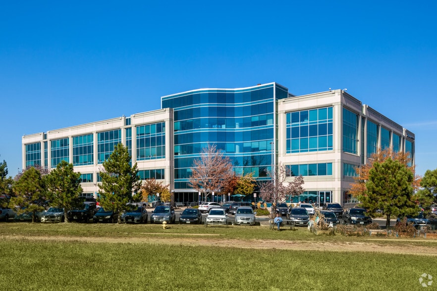 12002 Airport Way, Broomfield, CO à louer - Photo du bâtiment - Image 1 de 14