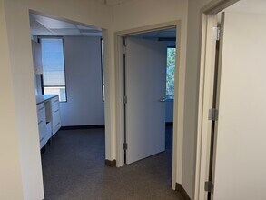 950 Skokie Blvd, Northbrook, IL à louer Photo intérieure- Image 1 de 5