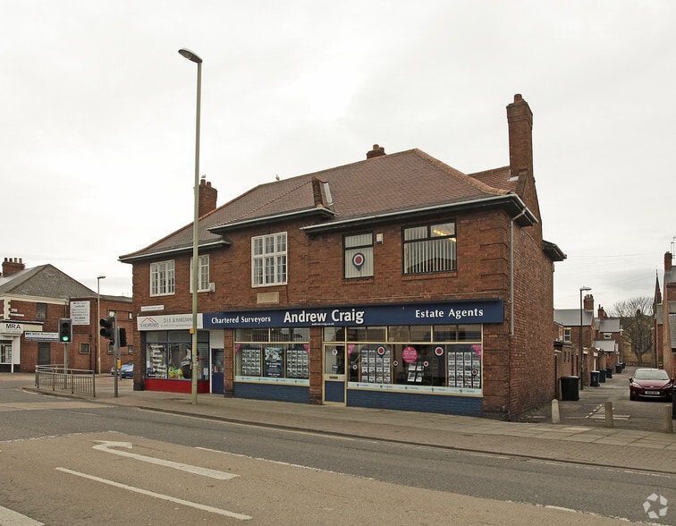 1-9 Victoria Rd W, Hebburn for lease - Primary Photo - Image 1 of 3