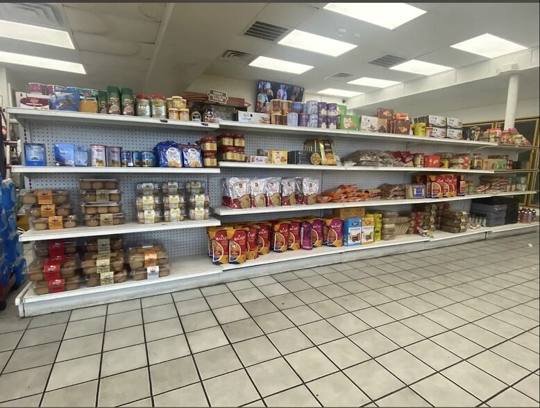 1001 S Woody Guthrie St, Okemah, OK for sale - Building Photo - Image 3 of 10