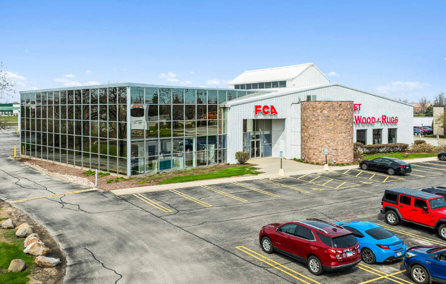 FCA Net Lease Portfolio portefeuille de 4 propriétés à vendre sur LoopNet.ca - Photo du bâtiment - Image 3 de 32