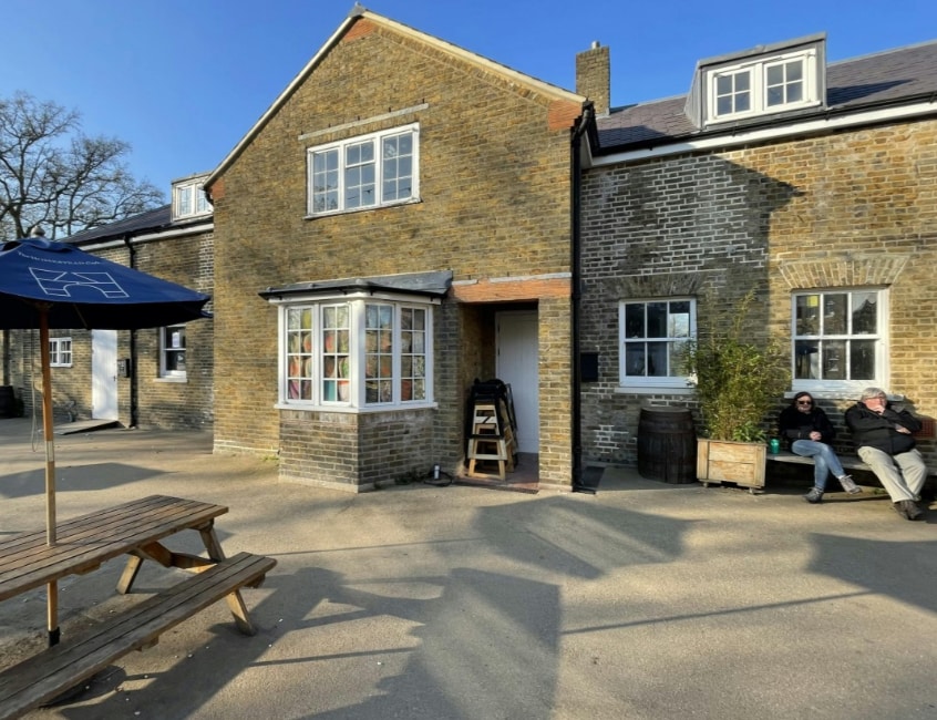 Homestead Cottages, Beckenham for lease Building Photo- Image 1 of 6