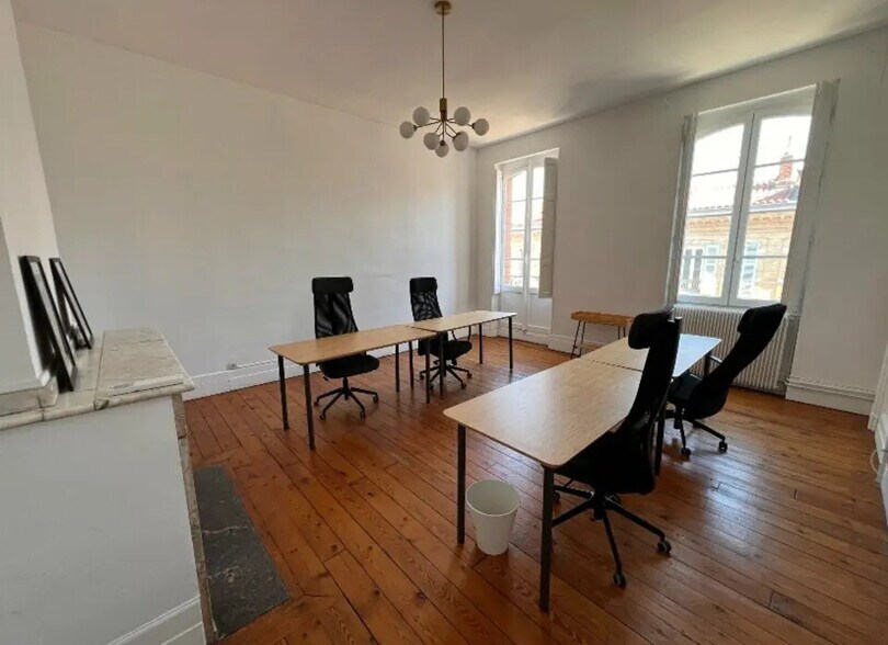 Office in Toulouse for lease - Interior Photo - Image 3 of 7