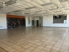 4346 S Staples St, Corpus Christi, TX for lease Interior Photo- Image 2 of 5