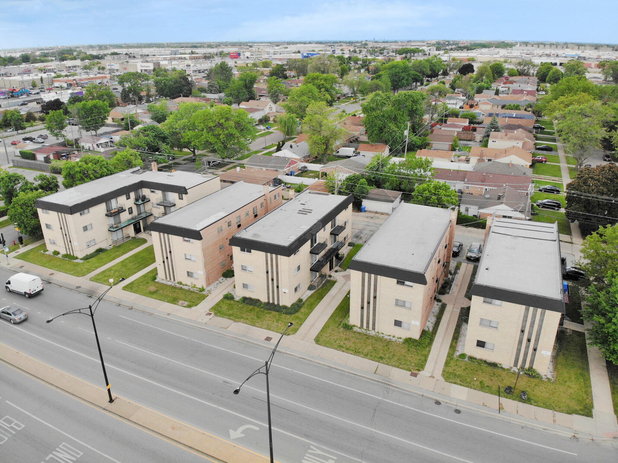 4634-4658 W 79th St, Chicago, IL à vendre Photo du bâtiment- Image 1 de 19