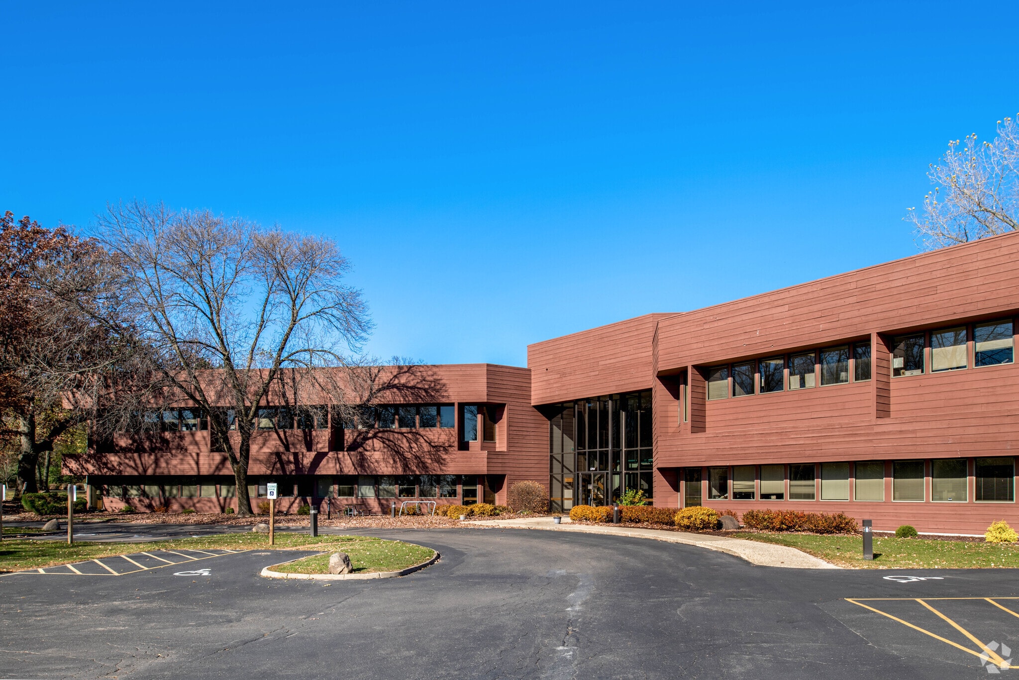 2701 International Ln, Madison, WI for lease Primary Photo- Image 1 of 6