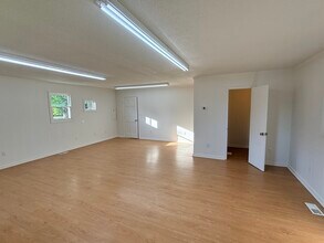 410 Liberty St, Rockwell, NC for lease Interior Photo- Image 2 of 11