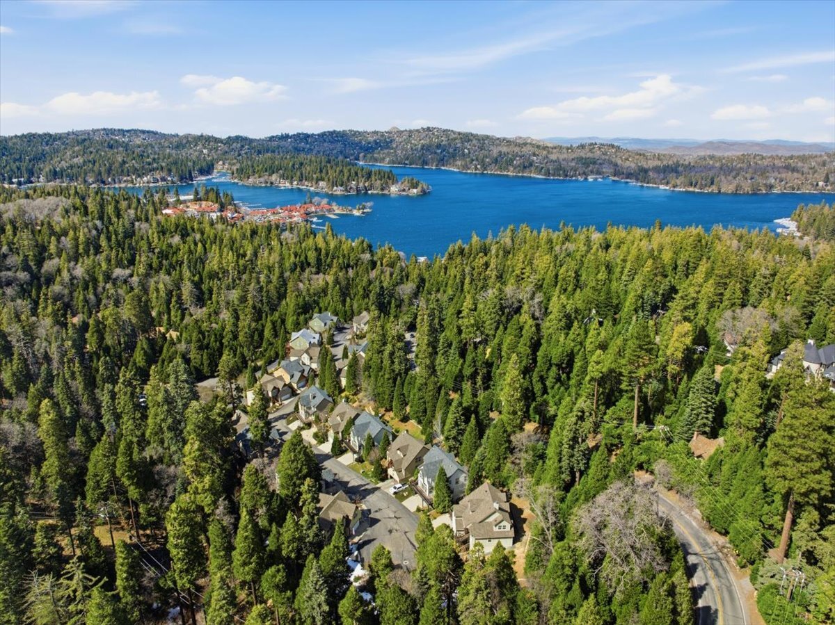 28432 Fresh Spring Ln, Lake Arrowhead, CA à vendre Aérien- Image 1 de 11