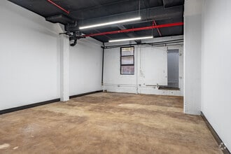 4 Evergreen Ave, Brooklyn, NY for lease Interior Photo- Image 1 of 1