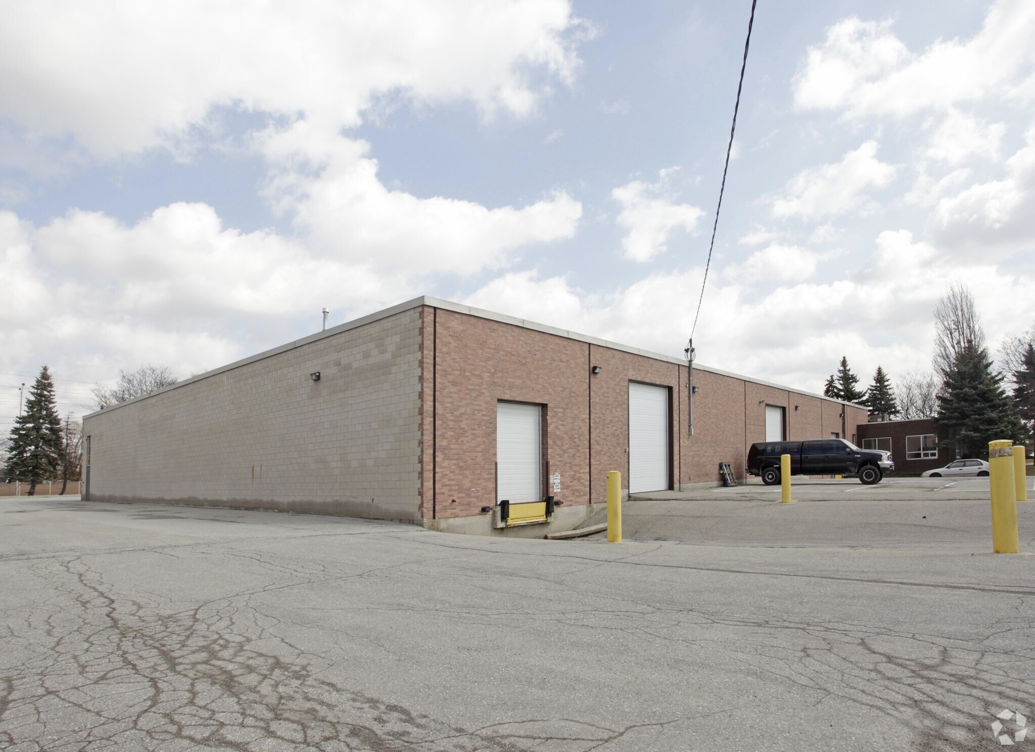 2815 Thamesgate Dr, Mississauga, ON for sale Building Photo- Image 1 of 1