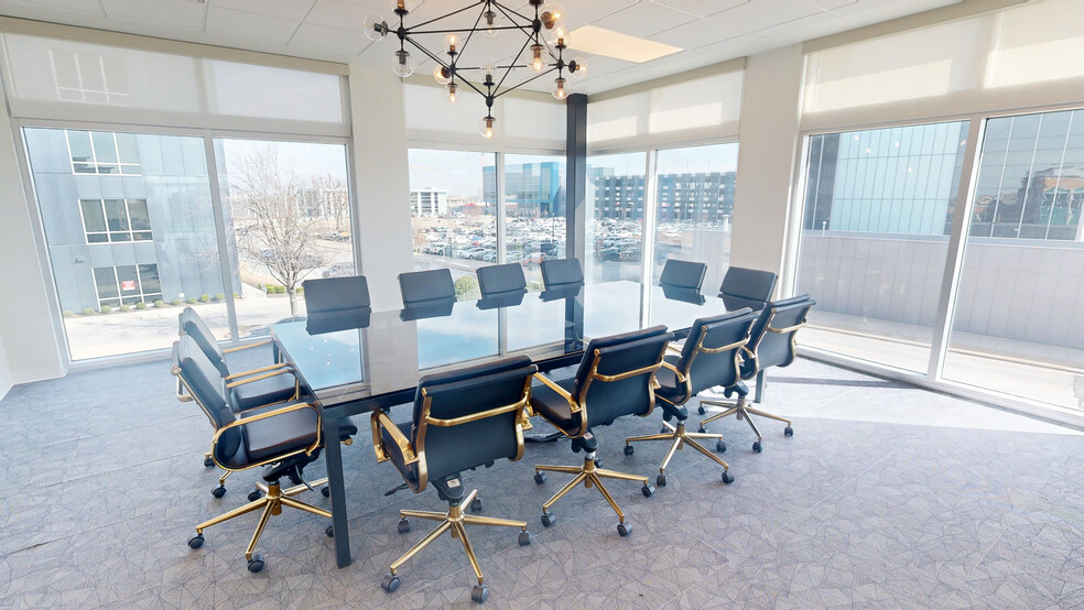 3701 S Pinnacle Hills Pky, Rogers, AR à louer - Photo intérieure - Image 2 de 32