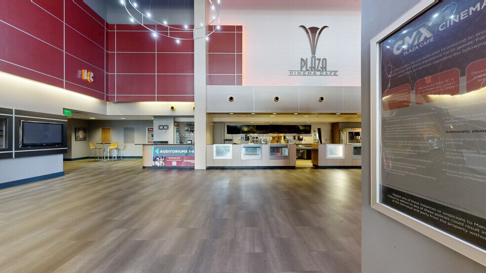 Chase Plaza portefeuille de 15 propriétés à vendre sur LoopNet.ca - Numérisation 3D de Matterport - Image 2 de 23