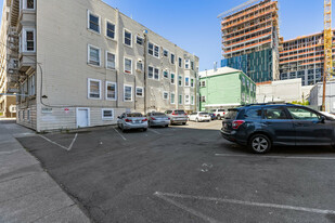 8.29 GRM Two Blocks from Lake Merritt - 1031 Exchange Property