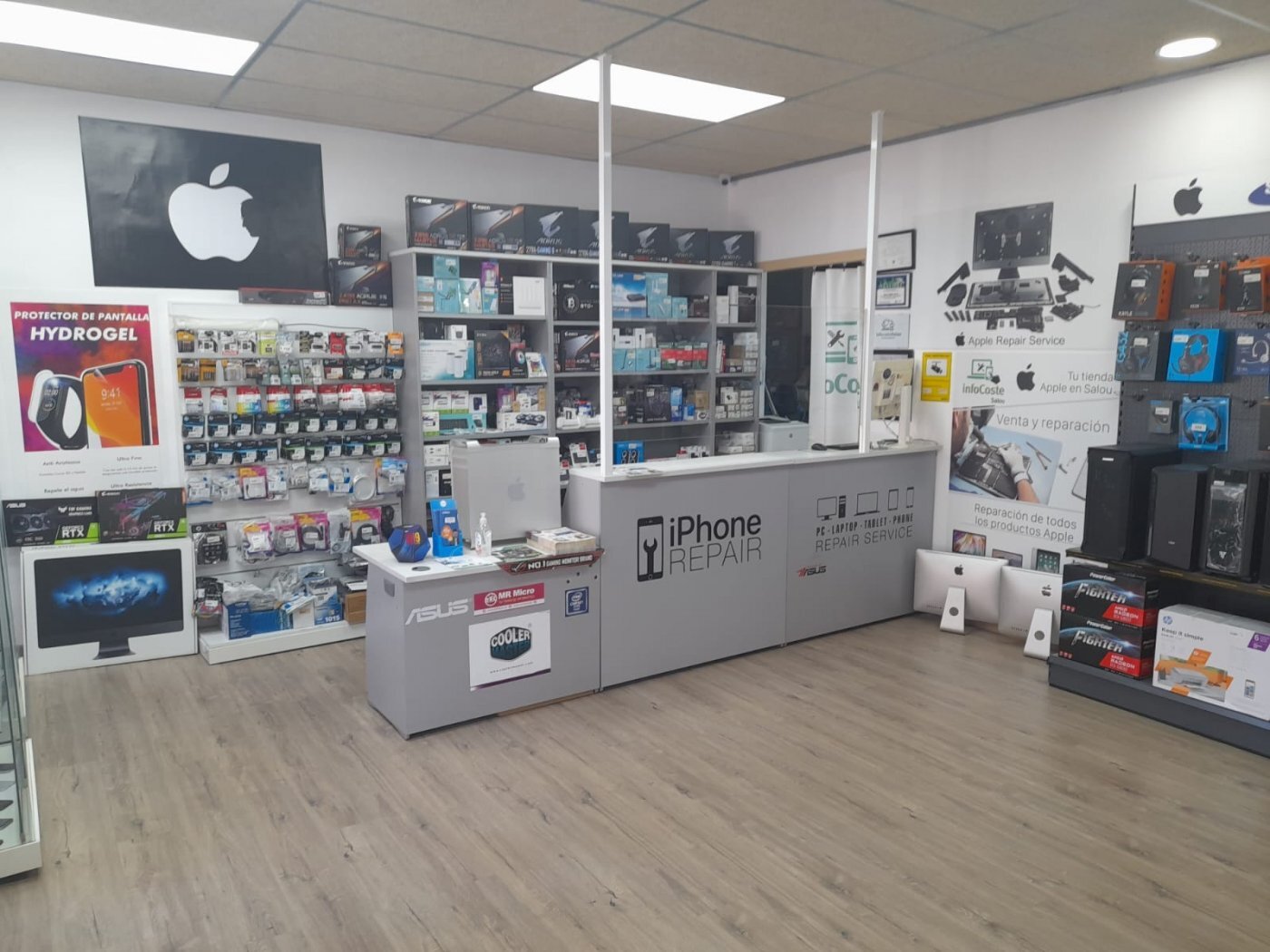 Multifamily in Salou, Tarragona for sale Interior Photo- Image 1 of 2