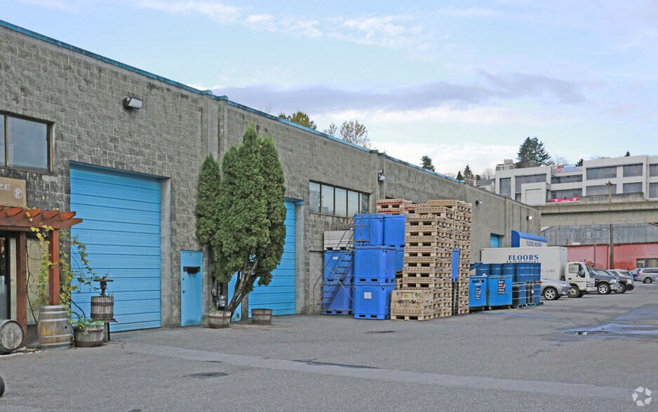 320A Stewardson Way, New Westminster, BC à vendre - Photo du bâtiment - Image 3 de 14