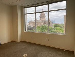 1108 Lavaca St, Austin, TX for lease Interior Photo- Image 2 of 3