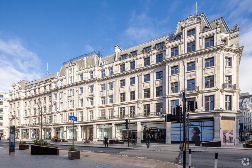 114-120 Regent St, London for lease - Building Photo - Image 2 of 3