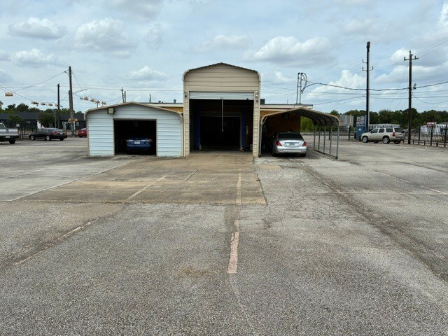 5902 Spencer Hwy, Pasadena, TX à louer - Photo principale - Image 2 de 29