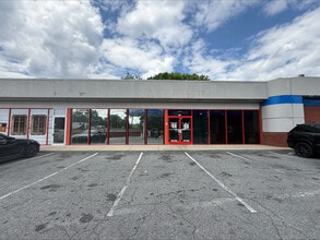 4725 South Atlanta Rd, Smyrna, GA for lease Building Photo- Image 1 of 2