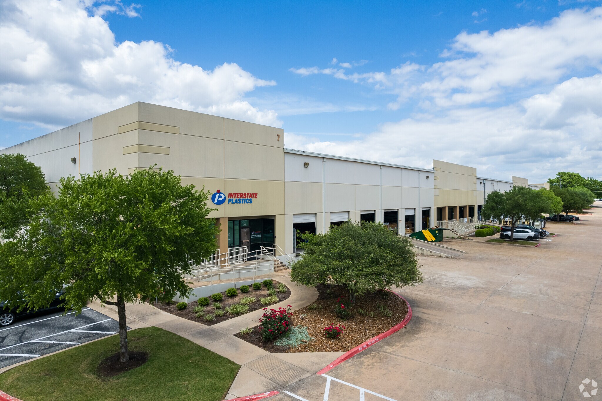 3714 Bluestein Dr, Austin, TX for lease Primary Photo- Image 1 of 6
