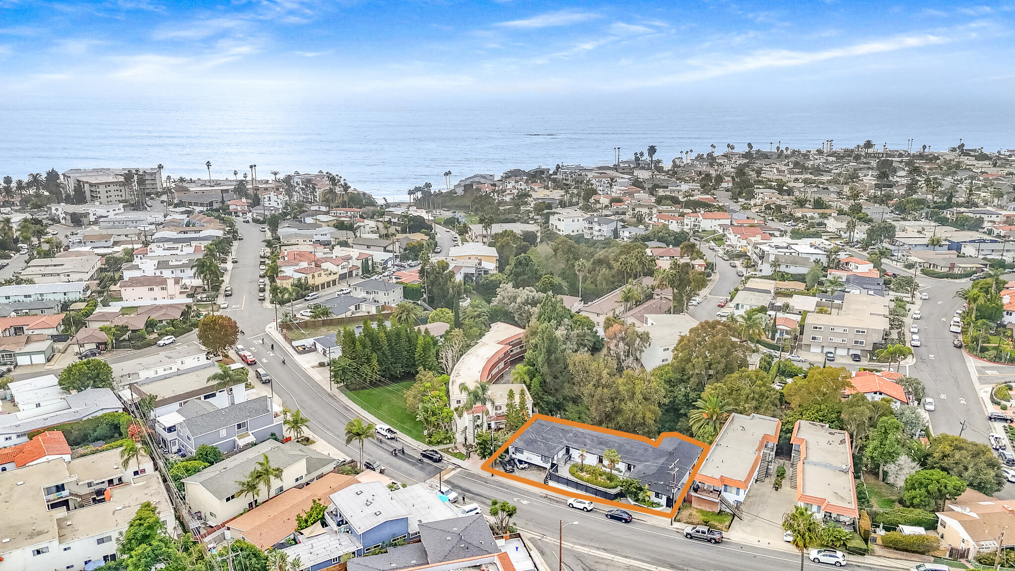 244-246 W Avenida Palizada, San Clemente, CA for sale Building Photo- Image 1 of 10