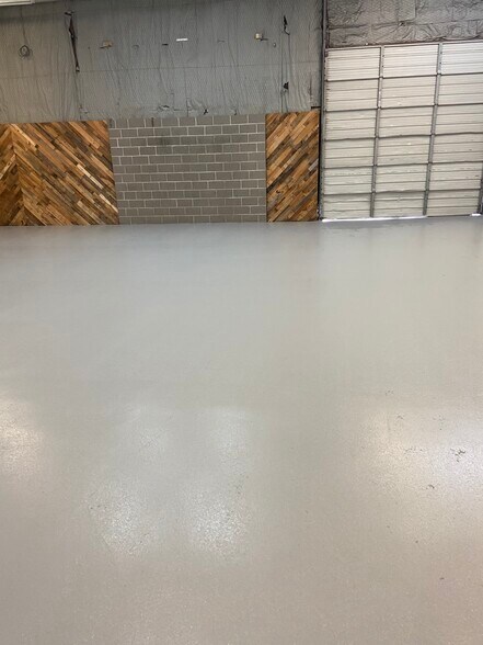 1917 Hydro Dr, Austin, TX à vendre - Photo intérieure - Image 3 de 18