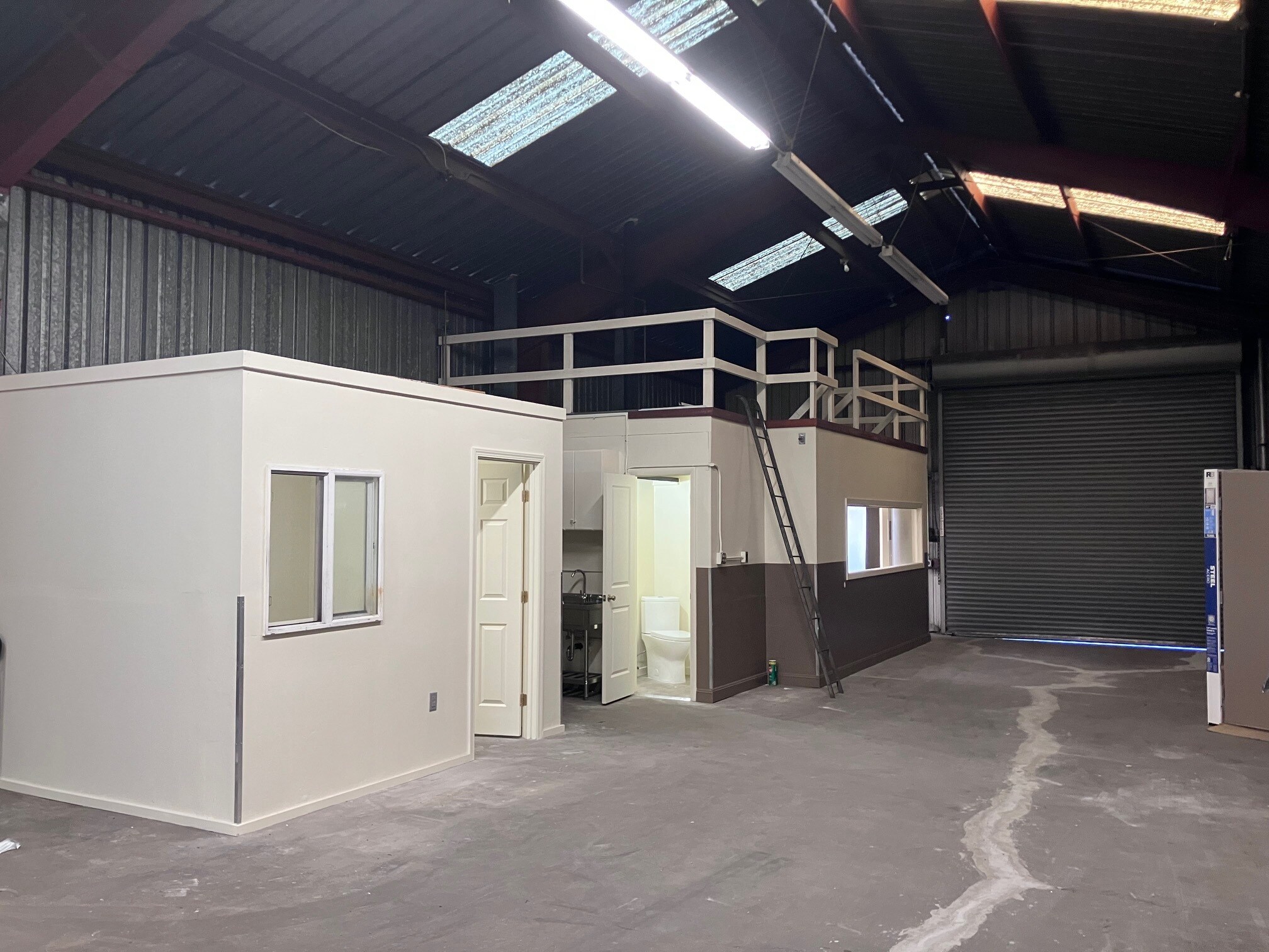 22 Loomis St, San Francisco, CA à louer Photo principale- Image 1 de 8