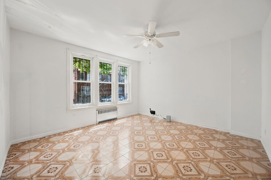 403 Stockholm St, Brooklyn, NY for sale - Building Photo - Image 3 of 26