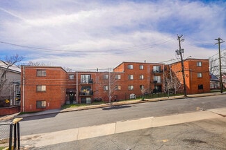 Plus de détails pour 5105-5109 F St SE, Washington, DC - Multi-résidentiel à vendre