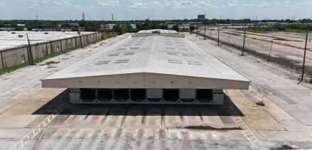 12340 E Northwest Hwy, Dallas, TX à louer - Photo du bâtiment - Image 3 de 5