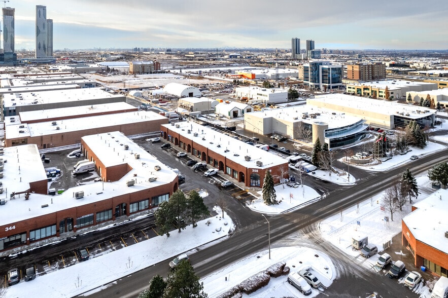 358 Edgeley Blvd, Vaughan, ON à louer - Aérien - Image 2 de 3