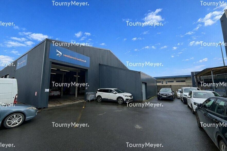 Flex in Vezin-le-Coquet for lease - Building Photo - Image 1 of 5