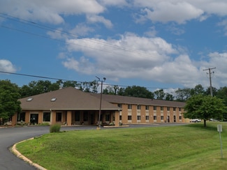 Plus de détails pour 1646 N Lafayette St, Macomb, IL - Services hôteliers à vendre